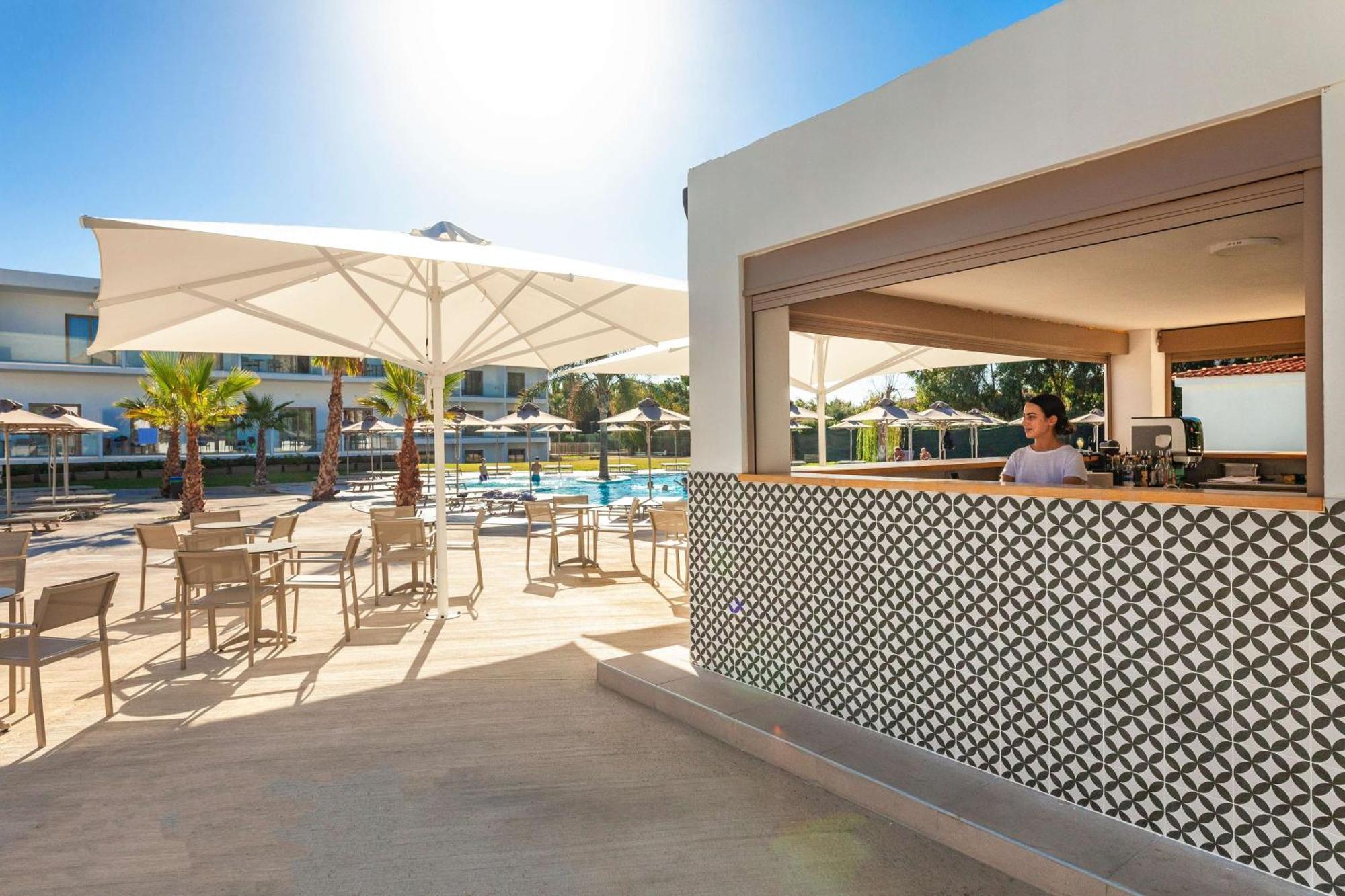 Blue Sea Island Hotel 4*