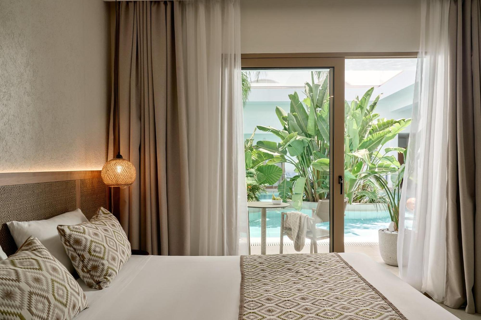 Hotel Blue Sea Island 4*